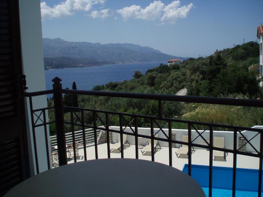 Scorpios Hotel & Suites Samos Town Bilik gambar