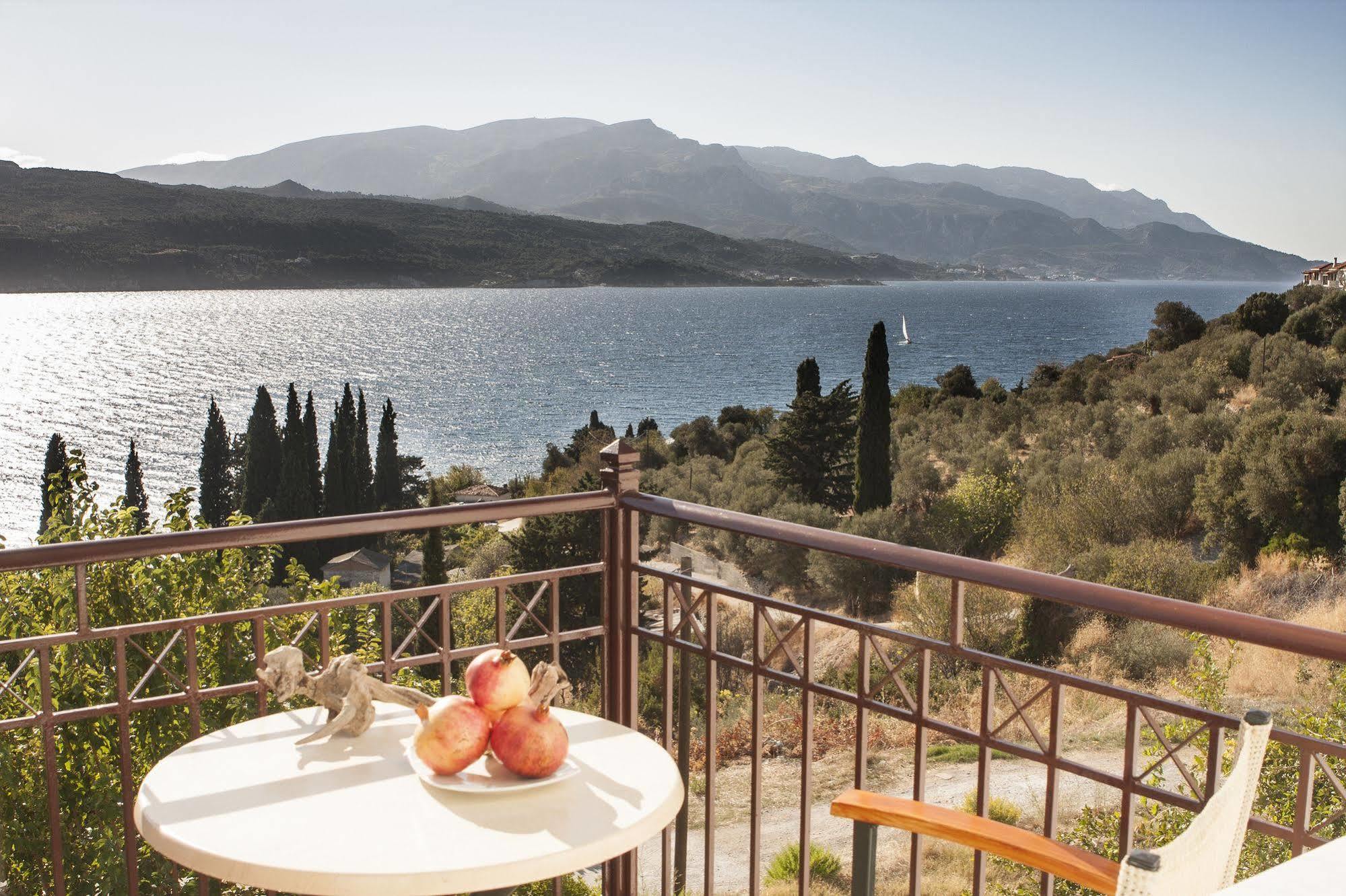 Scorpios Hotel & Suites Samos Town Luaran gambar